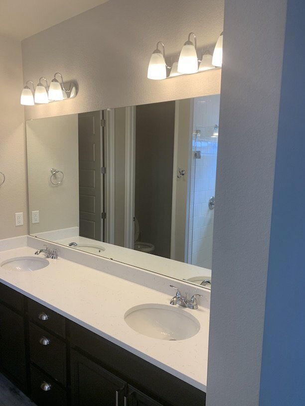 Building Photo - 50% off first month rent with 12 month Lease