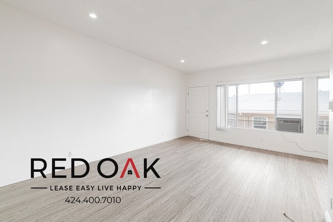 Building Photo - 1051 N Ogden Dr
