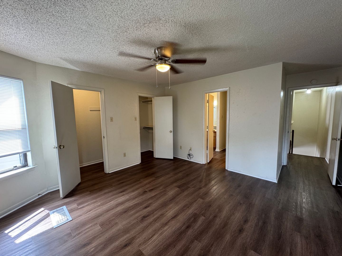 Building Photo - 3407 Victoria Cir