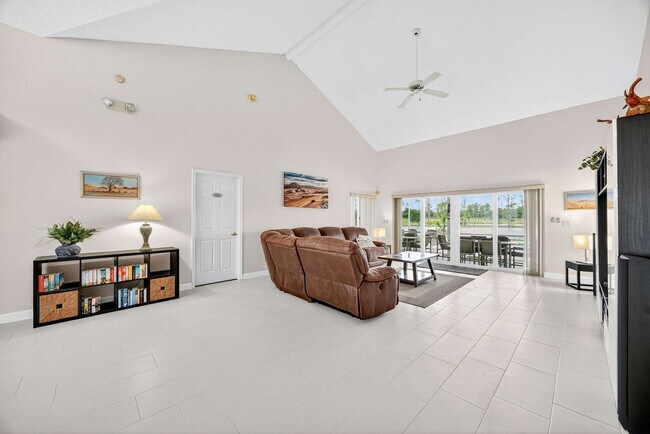 Building Photo - 7534 Swiss Fairways Ave