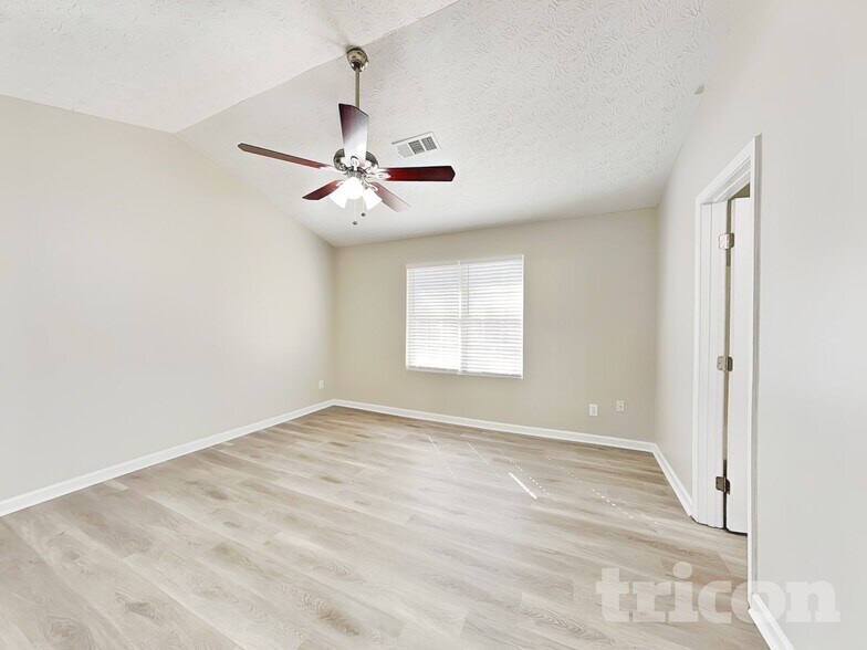 Building Photo - 1507 Upchurch Rd