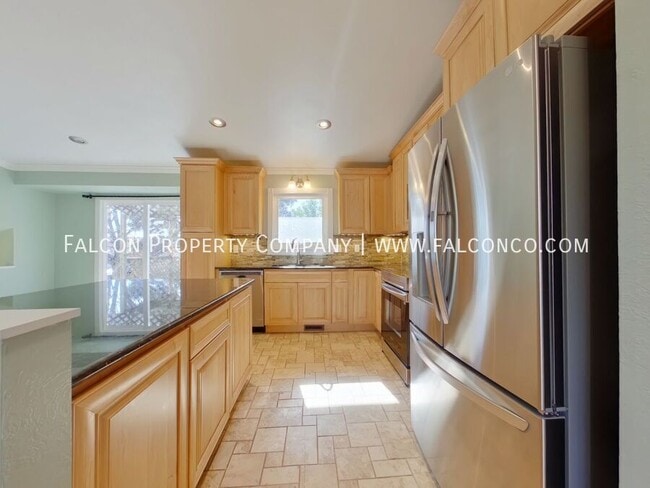 Building Photo - 1861 Powder River Dr