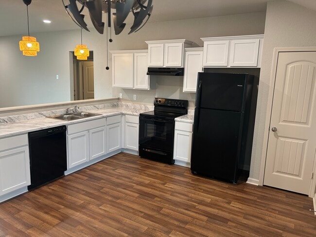 Building Photo - 1170 Rockwell Dr