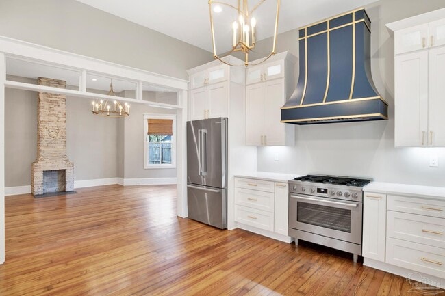 Building Photo - 1105 E Jackson St