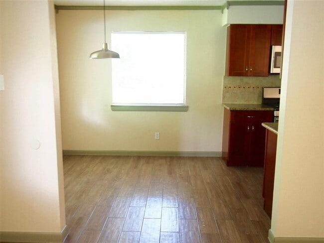 Building Photo - 20729 Marilyn Ln