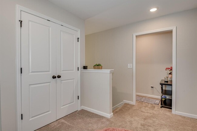 Building Photo - 6007 Bakerville Ln