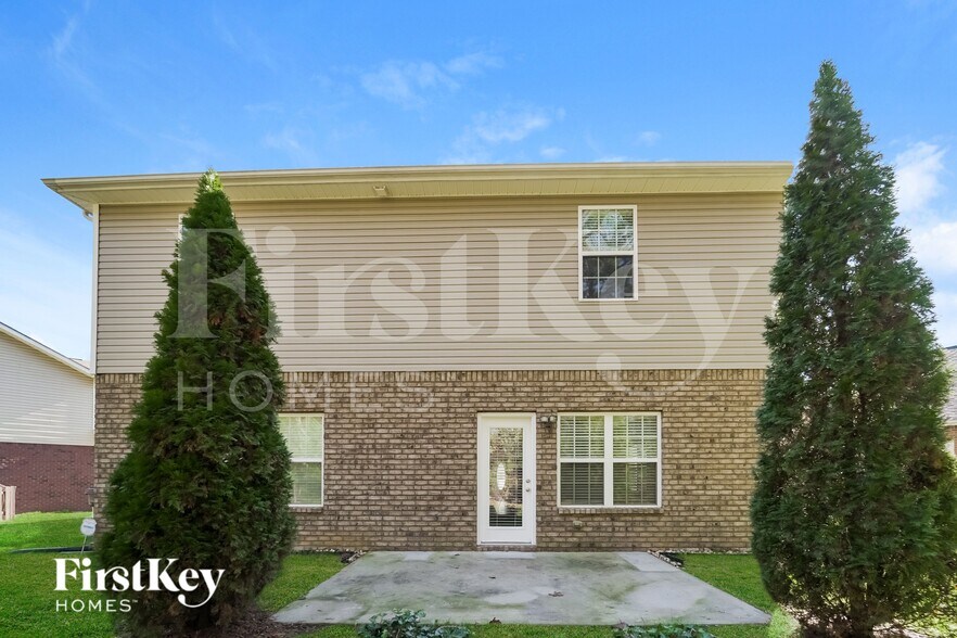 Building Photo - 6124 Silver Chime Way