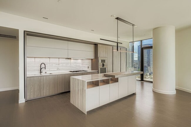Building Photo - Avenue Estates Condominiums ~ Downtown Bel...