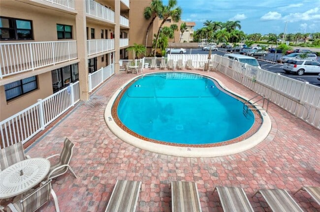 Building Photo - 18650 Gulf Blvd