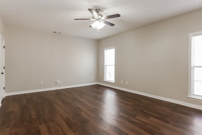 Building Photo - Gorgeous Two-Story Home in Grovetown, GA