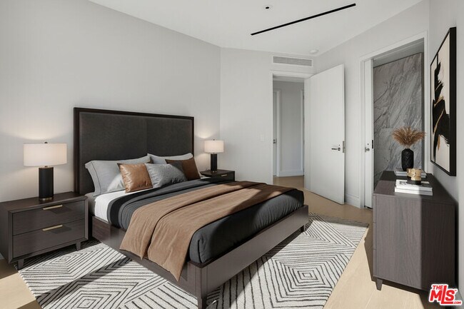 Building Photo - 211 Elm Ct