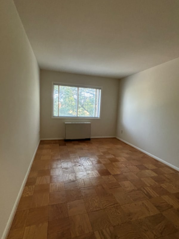 Building Photo - 4020 Washington Blvd