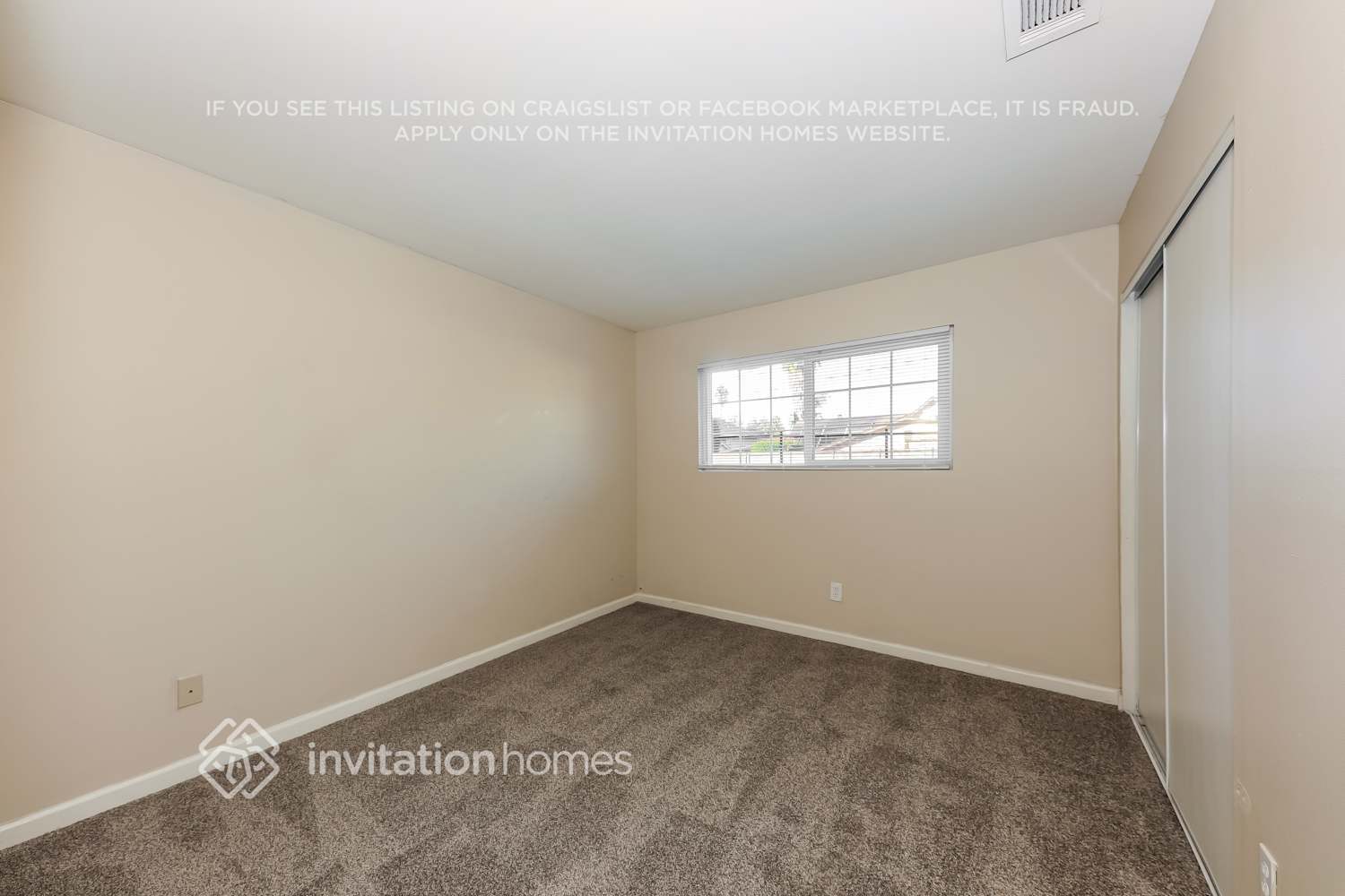 Building Photo - 1305 Morrison Dr