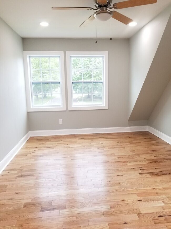 Building Photo - Ches-Bay LLC