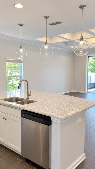 Building Photo - 2162 Arden Forest Pl