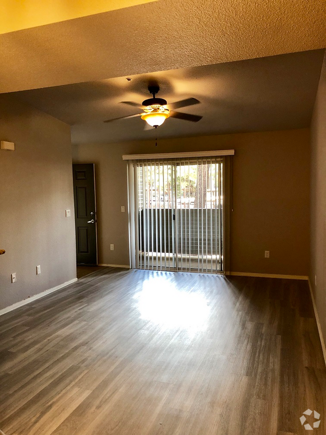 Building Photo - ARBORS!! 2 bed/2 bath condo - $1,725.00