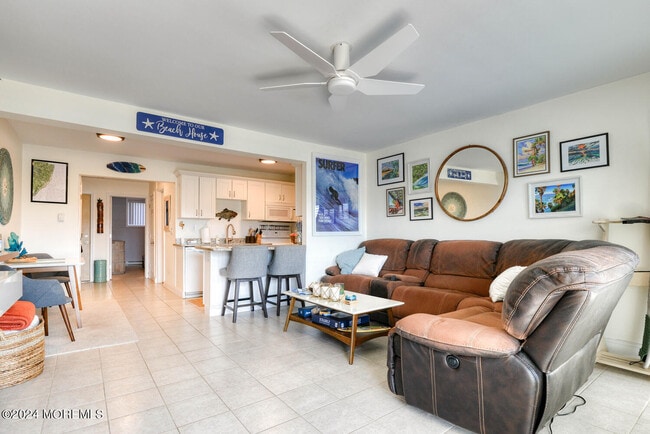 Building Photo - 96 Fifth Ave