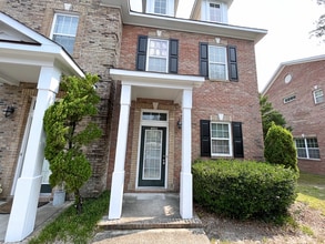 Building Photo - Exton Park Loop Townhome