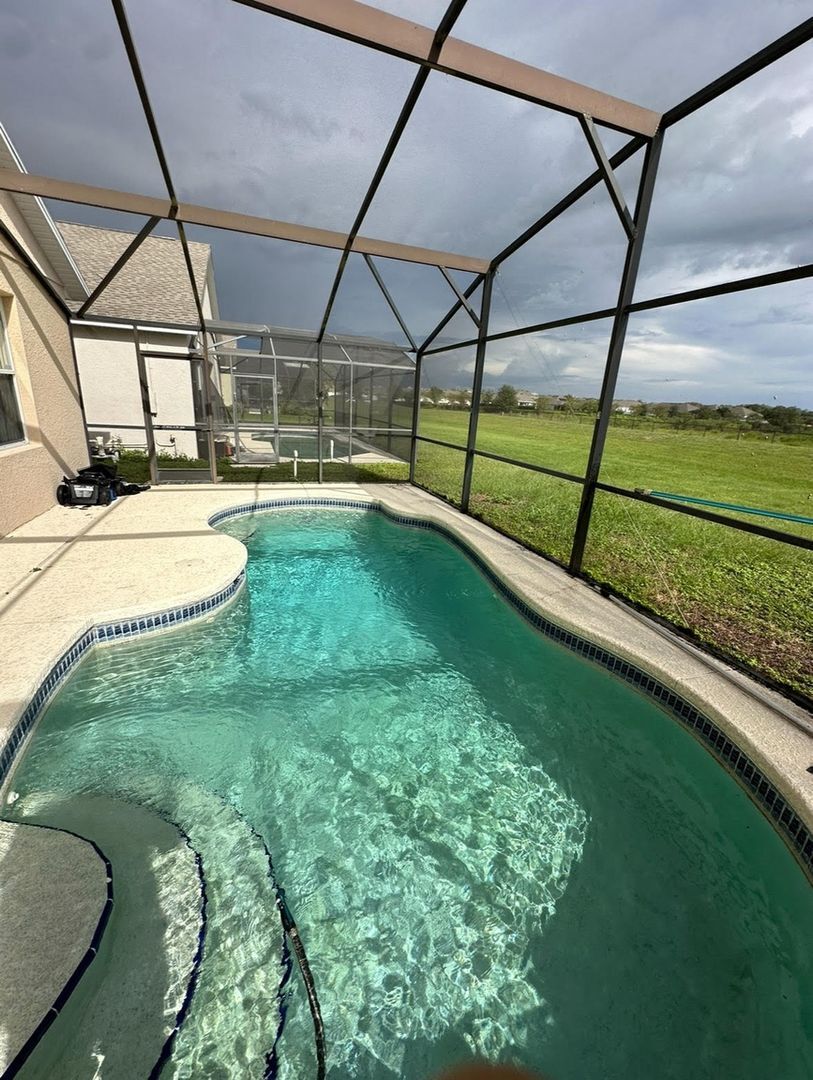 Building Photo - 311 Sunset View Dr