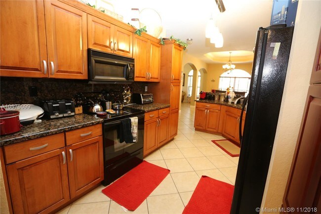 Building Photo - 2623 SW 154th Ct