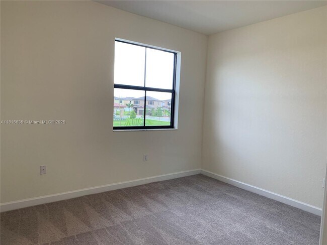 Building Photo - 3523 W 105th Pl