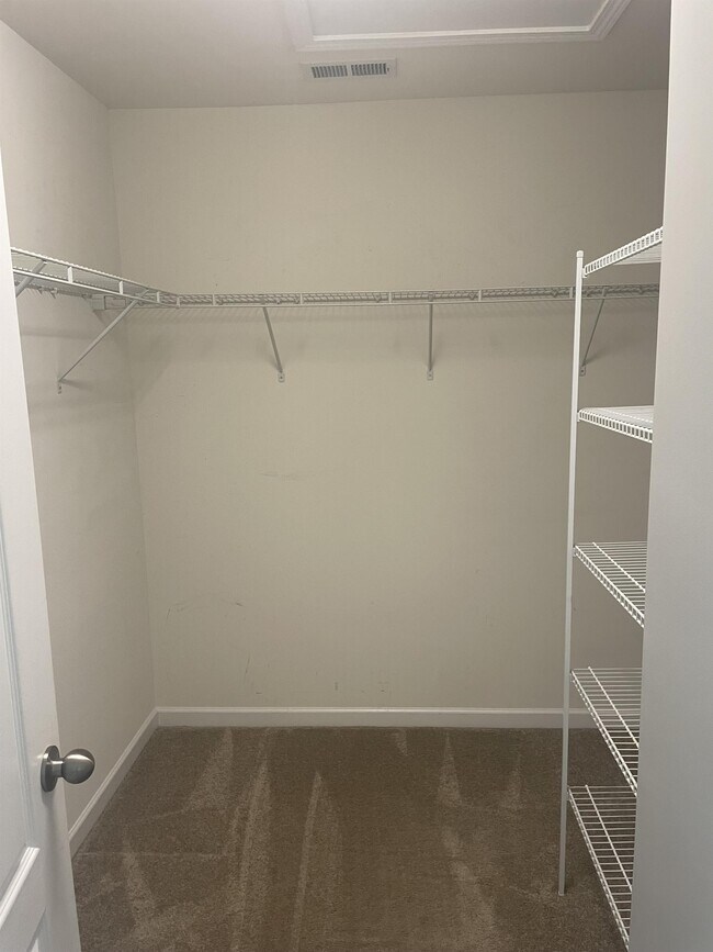 Building Photo - 14419 Glendon Hall Ln