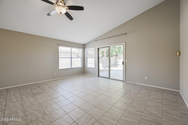 Building Photo - 7253 E Kiva Ave