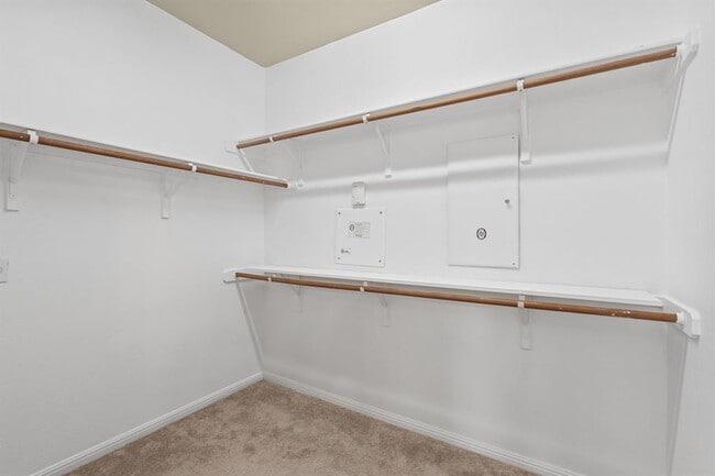 Building Photo - 16304 Fincastle Dr