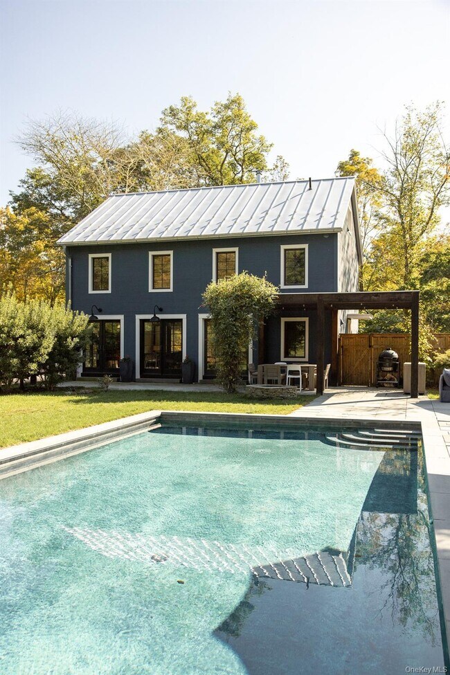 Building Photo - 4-6 Old Primrose Hill Rd