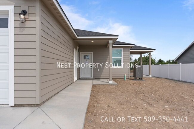 Building Photo - Brand New 3 Bed, 2 Bath Duplex for Rent!