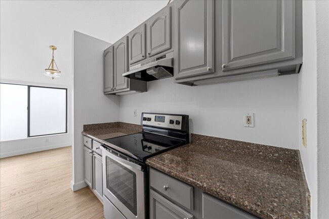 Building Photo - 1 Appian Way