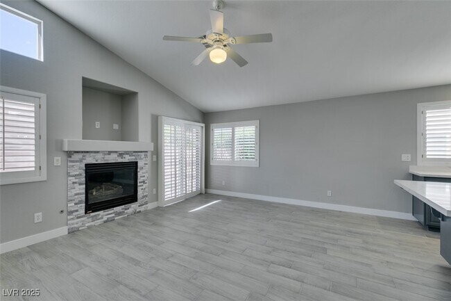 Building Photo - 2744 Summerchase Ln
