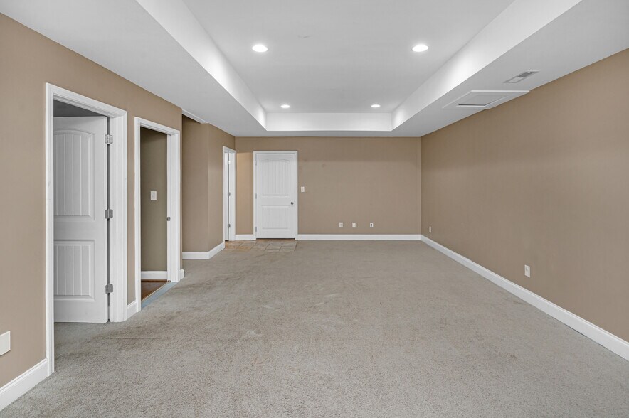 Building Photo - 12696 Alpine Cir