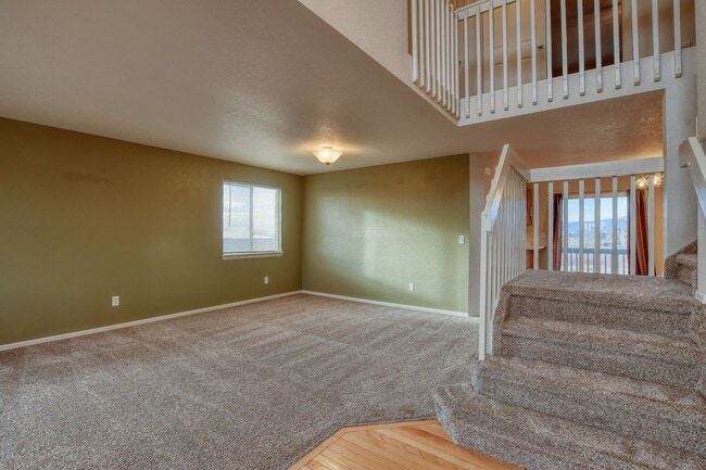 Building Photo - Beautiful 2 Story In Woodmen Hills!