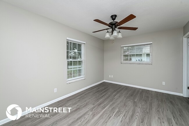 Building Photo - 6416 Chippendale Rd