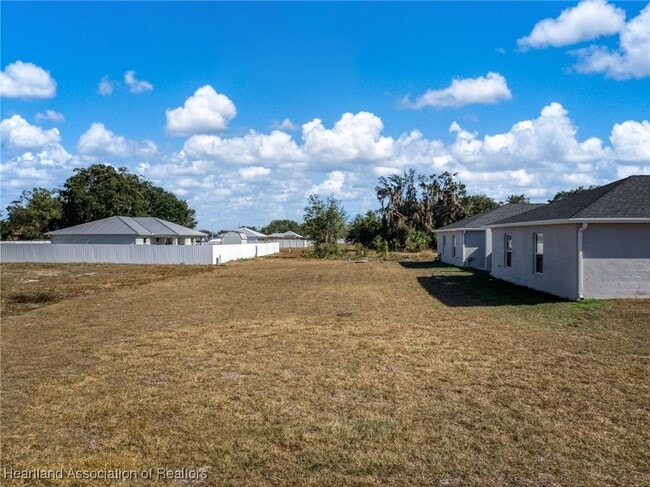 Building Photo - 6303 Red Cedar Rd