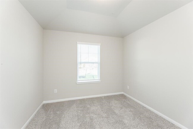 Building Photo - 7214 Toluca Dr