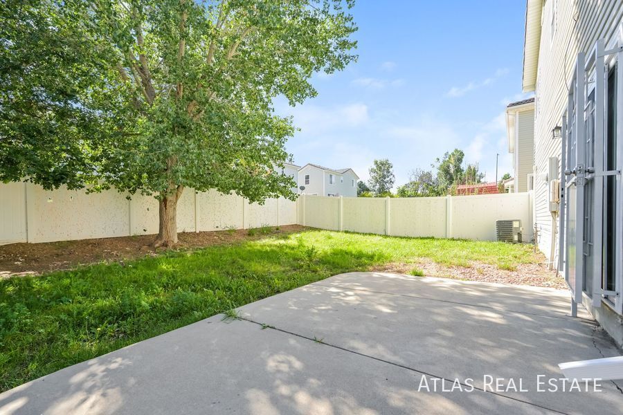 Building Photo - 4834 N Genoa St