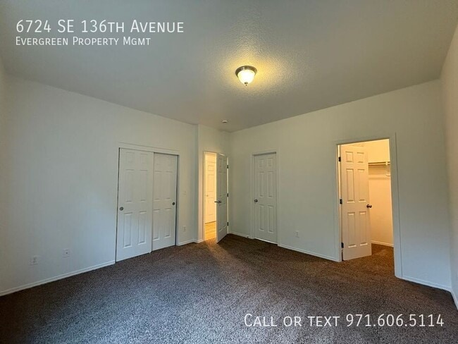 Building Photo - 6724 SE 136th Ave