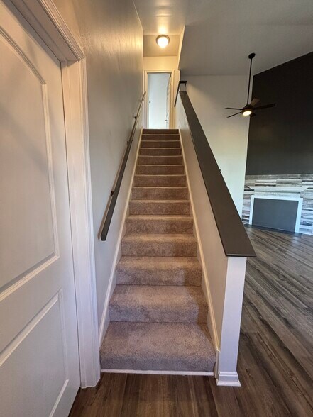 Building Photo - 405 Franklin St