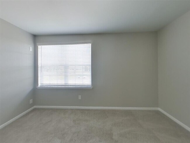 Building Photo - 944 American Monarch Dr
