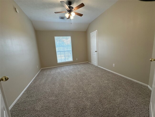 Building Photo - 4407 Magnolia Ln