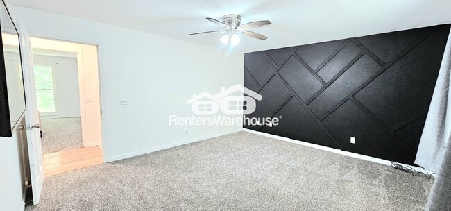 Building Photo - 10500 Rivertown Rd