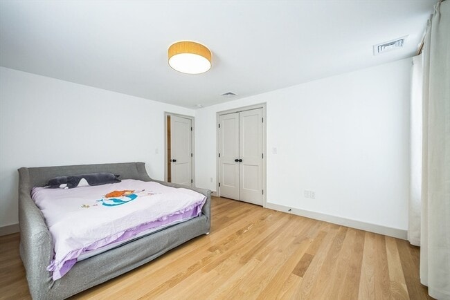 Building Photo - 20 Fairmont St