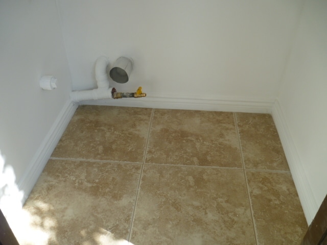 Building Photo - 18350 Hatteras St