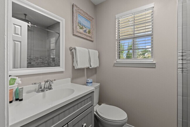 Building Photo - 4465 Clipper Cove