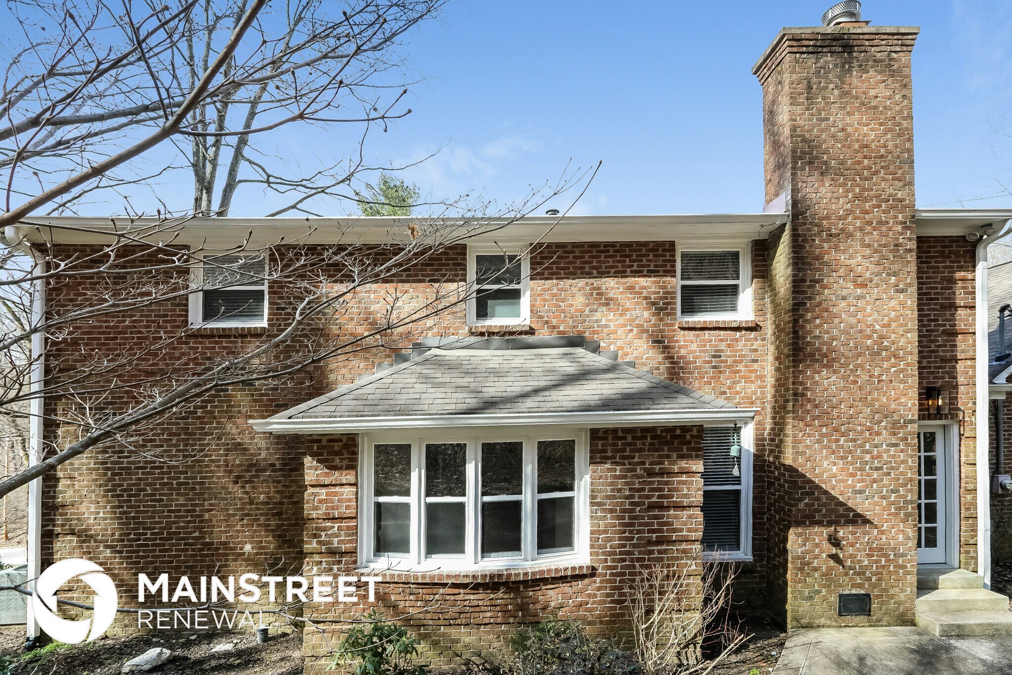 Building Photo - 5849 Beauregard Dr