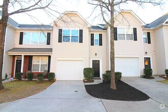 Building Photo - Move-in Ready Townhome!!