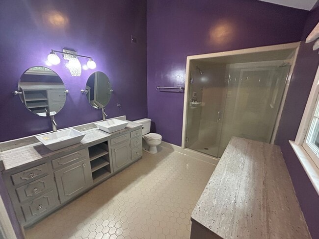 Building Photo - 5 Bed | 3.5 Bath House in Raleigh