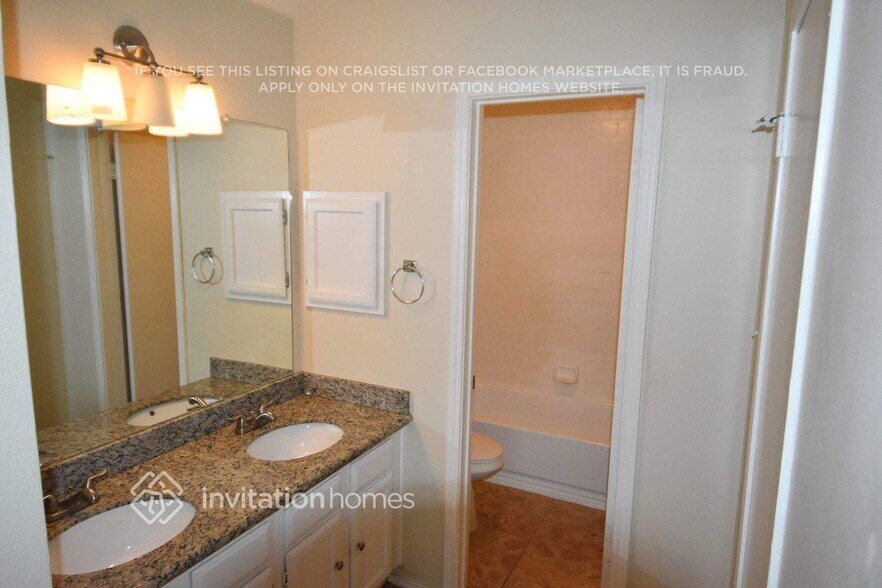 Building Photo - 11514 Dell Hollow Dr